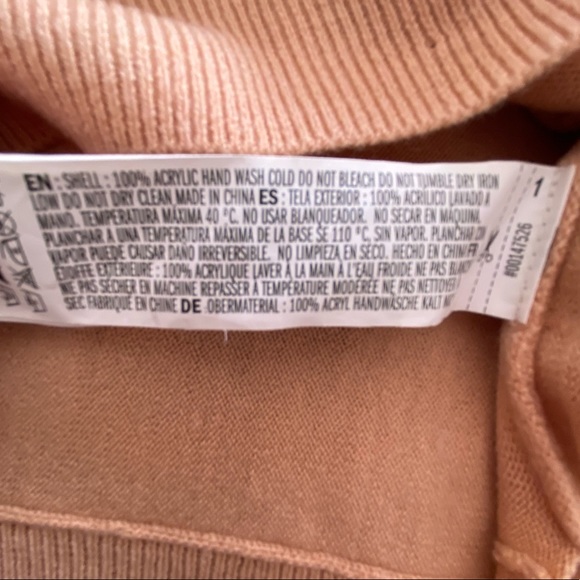 Peach coloured soft winter long sweater - Picture 3 of 6